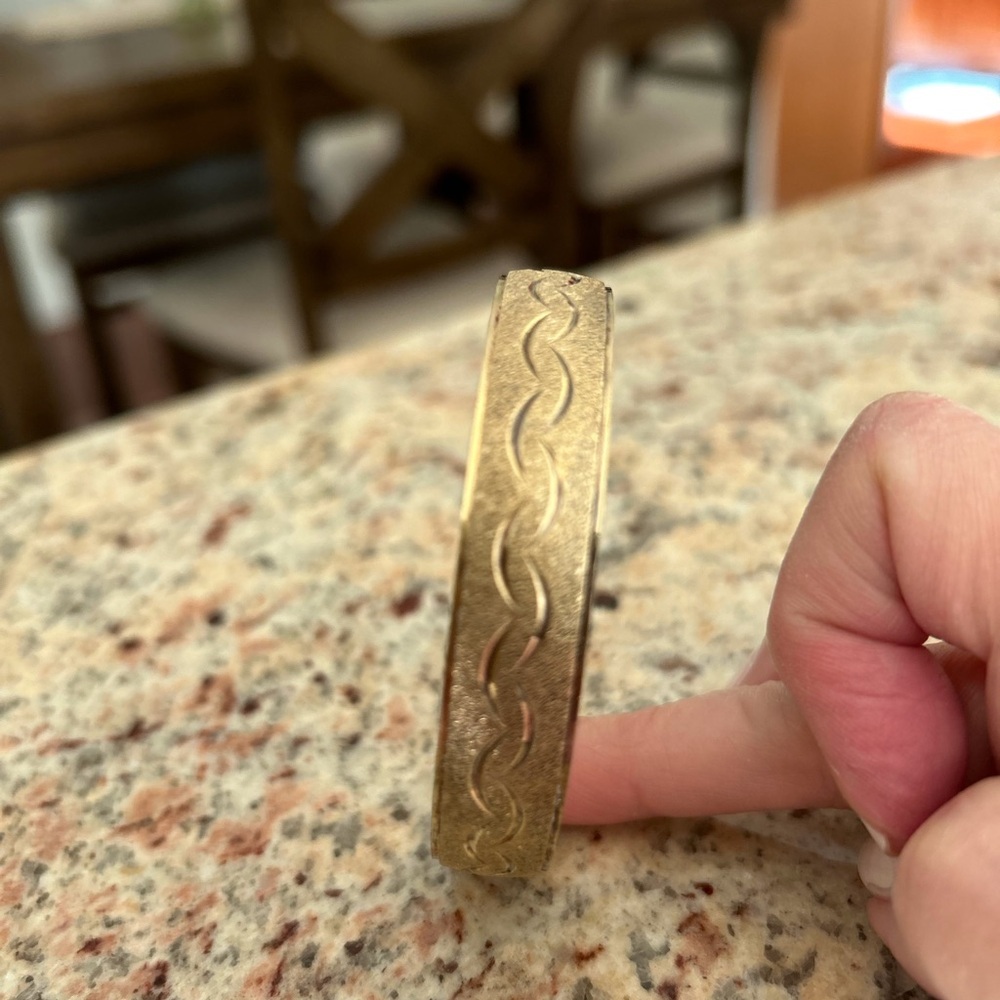 Vintage Crown Trifari Bangle Bracelet - Picture 8 of 11